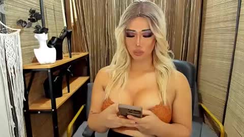 Snapshot of xxtastefullayeshaxx chatting on January 15, 2025, 11:43 am xxtastefullayeshaxx online show from January 15, 2025, 11:43 am