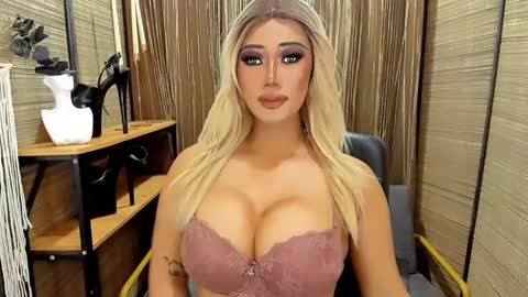 Snapshot of xxtastefullayeshaxx chatting on January 18, 2025, 9:13 am xxtastefullayeshaxx online show from January 18, 2025, 9:13 am