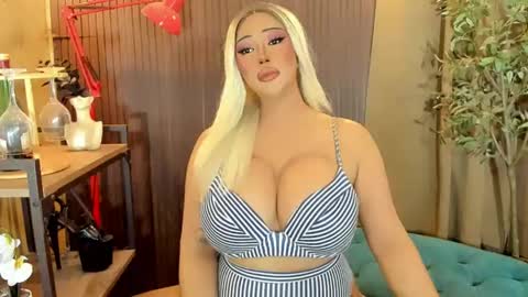 xxtastefullayeshaxx online show from April 29, 2026, 7:53 pm