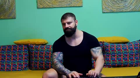 Xtream Leonard online show from February 6, 2025, 11:21 am