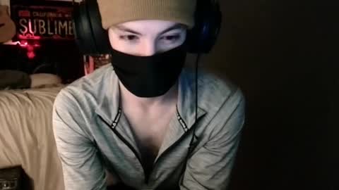 Snapshot of xxwhitefoxx chatting on February 26, 2025, 7:09 am David Fox online show from February 26, 2025, 7:09 am