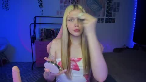 Pretty online show from June 29, 2026, 9:37 pm