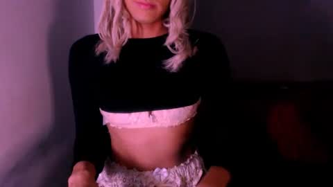 Chiara online show from October 9, 2025, 5:49 am