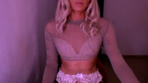 Chiara online show from May 3, 2026, 11:00 pm