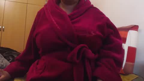 Ayanda online show from May 8, 2026, 10:09 am
