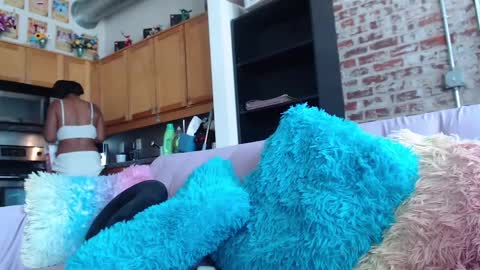 Danielle online show from September 23, 2025, 7:39 pm