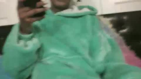 Danielle online show from October 27, 2025, 2:54 pm