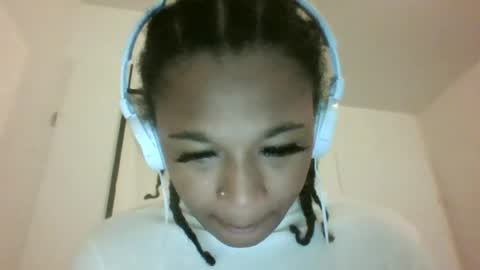 Danielle online show from June 13, 2026, 9:51 am
