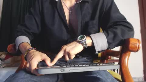 Kev online show from December 14, 2024, 2:53 pm