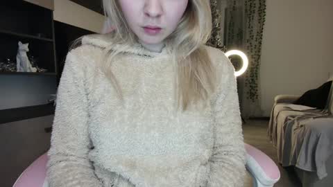 Onlyfanz  online show from December 19, 2024, 5:40 am
