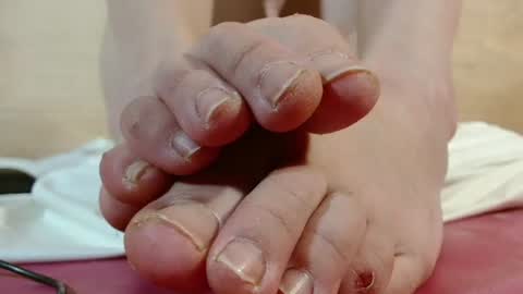 Snapshot of xxxlola_ chatting on August 5, 2026, 5:38 pm Lola online show from August 5, 2026, 5:38 pm