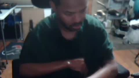 xxxonwheelz online show from January 17, 2026, 2:16 am