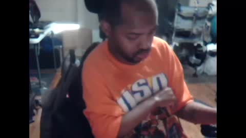 xxxonwheelz online show from February 17, 2026, 6:47 pm