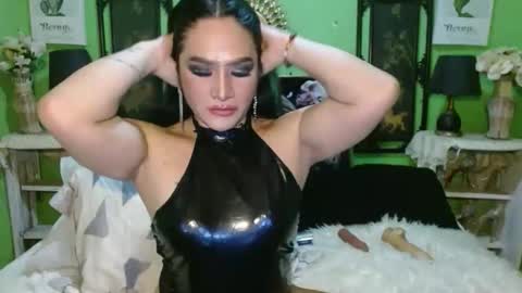 Snapshot of xxxpamelabombxxx chatting on March 28, 2026, 5:56 pm PAMPAM online show from March 28, 2026, 5:56 pm