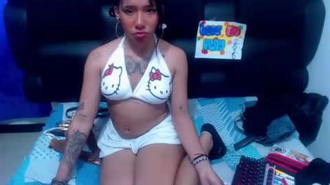 xxxreinasexyassxxx online show from March 10, 2025, 8:01 pm
