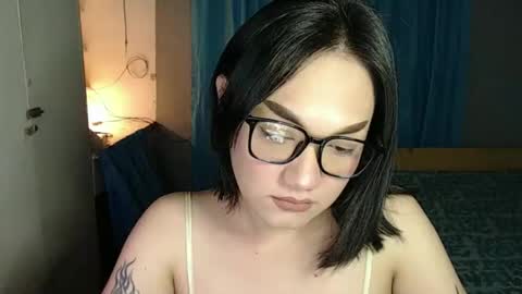 Snapshot of xxxsexydollxxx chatting on April 2, 2026, 12:03 pm Melissa online show from April 2, 2026, 12:03 pm