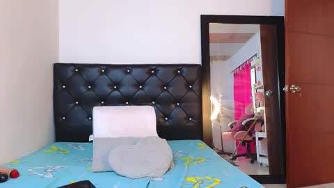 Snapshot of xxxtatianabustyxxx chatting on September 20, 2025, 7:04 pm xxxtatianabustyxxx online show from September 20, 2025, 7:04 pm