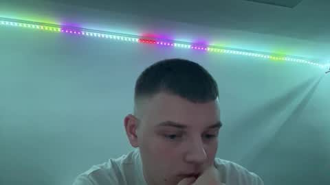 Leo online show from March 18, 2026, 9:29 pm