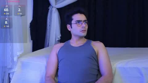 Snapshot of xxxvandersexxx chatting on April 23, 2026, 11:31 am July and Fer online show from April 23, 2026, 11:31 am