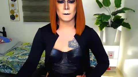 QueenMarina online show from May 24, 2026, 6:35 pm