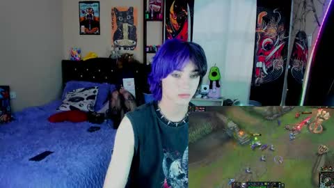 xzerox_ online show from April 30, 2026, 6:58 pm