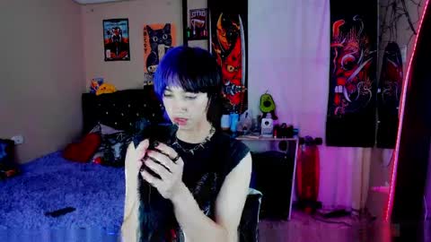 xzerox_ online show from May 12, 2026, 8:28 pm