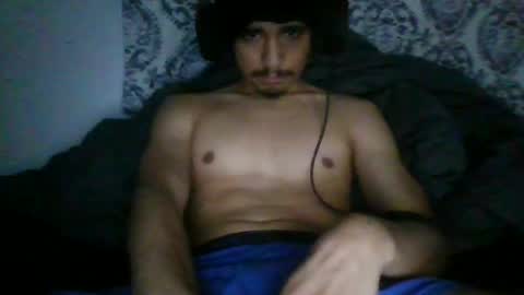 Snapshot of y640 chatting on July 27, 2026, 8:32 am y640 online show from July 27, 2026, 8:32 am