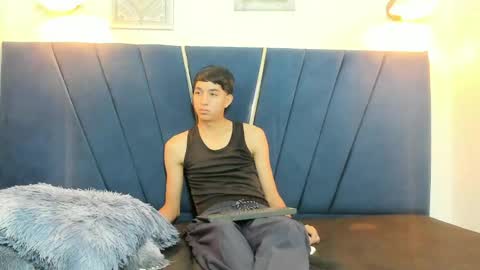 yago_7 online show from May 1, 2026, 12:10 pm