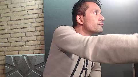 Snapshot of yallayalla1806 chatting on October 12, 2025, 2:49 pm yallayalla1806 online show from October 12, 2025, 2:49 pm