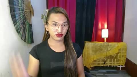 lorien gosper online show from February 6, 2025, 2:26 pm