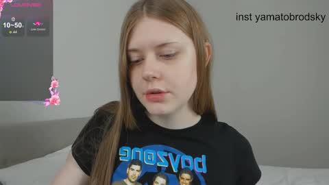 Snapshot of yamatobrodsky1 chatting on September 18, 2025, 12:18 pm yamatobrodsky1 online show from September 18, 2025, 12:18 pm