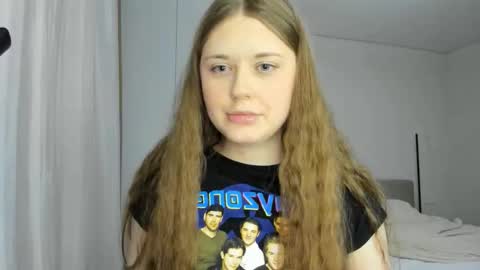 yamatobrodsky1 online show from January 16, 2026, 8:02 pm