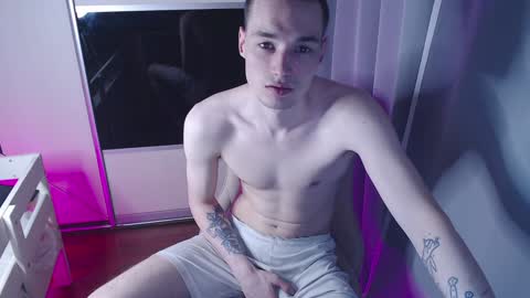 Snapshot of yan_rizen chatting on December 4, 2024, 1:14 am Yan online show from December 4, 2024, 1:14 am