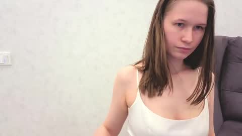 Yana  online show from May 30, 2026, 11:07 am