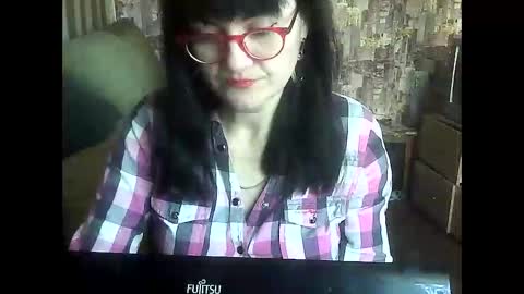 yanafiesta online show from November 21, 2025, 11:31 am