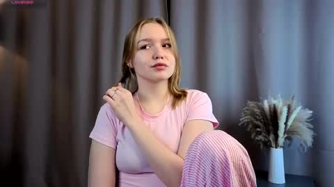 Kate online show from October 9, 2025, 1:09 pm