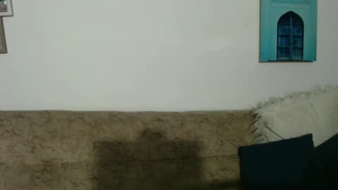 Yani online show from January 19, 2025, 6:42 am