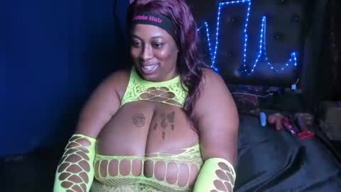 yani 69 online show from June 12, 2026, 4:00 am