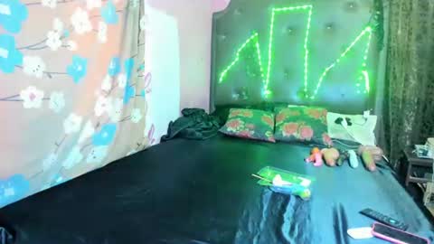 yani 69 online show from July 16, 2026, 10:49 pm