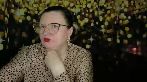 Snapshot of yanikka chatting on December 1, 2025, 11:26 am Anika online show from December 1, 2025, 11:26 am