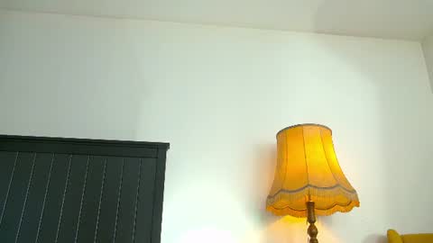 yanira_ass_ online show from June 25, 2026, 4:45 am