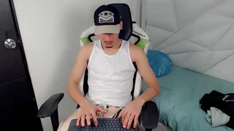 DANILO P online show from November 17, 2025, 4:51 am