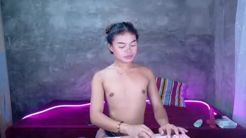 yanna_cassanova online show from May 24, 2026, 12:32 pm