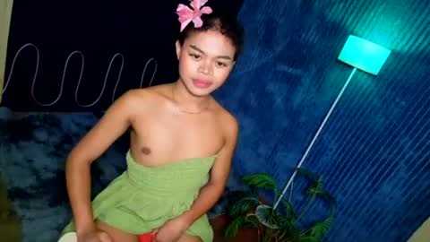 yanna_cassanova online show from July 9, 2026, 4:49 am