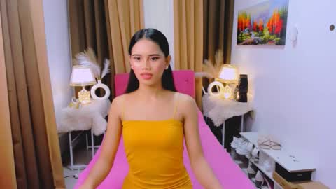 Yanna online show from October 1, 2025, 8:59 pm