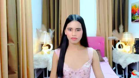 Yanna online show from October 26, 2025, 10:21 am