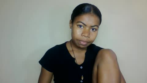Snapshot of yannick_01 chatting on June 8, 2026, 12:05 pm yannick_01 online show from June 8, 2026, 12:05 pm