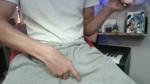 yannsolo8106 online show from November 13, 2025, 6:01 am