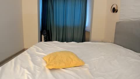 Snapshot of yanyaan chatting on November 13, 2025, 5:28 am Yana online show from November 13, 2025, 5:28 am