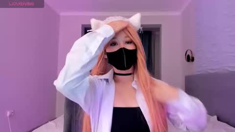 Yana online show from December 20, 2025, 10:28 pm